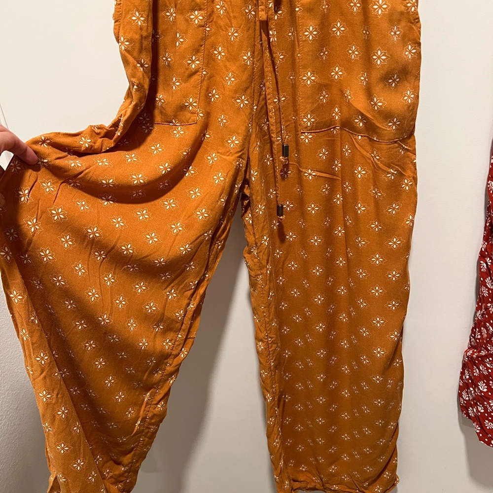 Women’s Rompers - Picture 2 of 5
